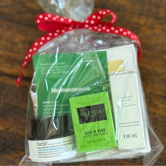 Trish McEvoy makeup bundle - Picture 10 of 10